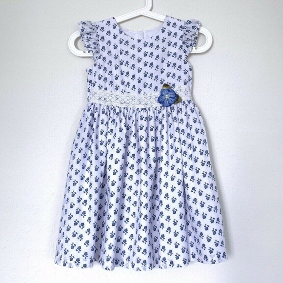 Laura Ashley Other - Laura Ashley Little Girls White Blue Floral Dress